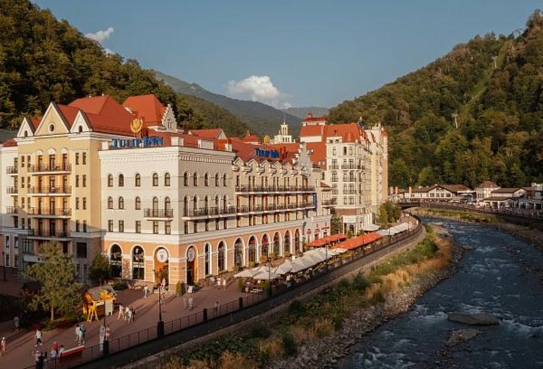 Tulip Inn, отель