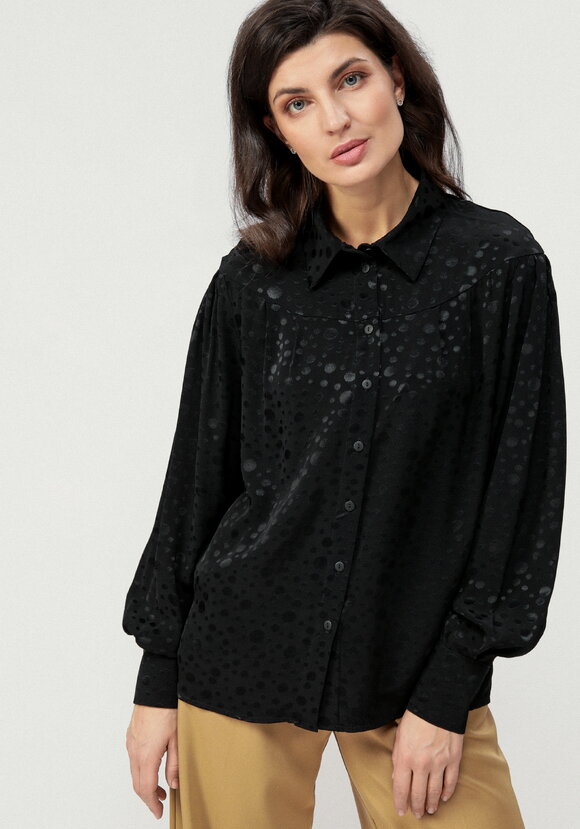 Блуза с шелковым рисунком в переплетении