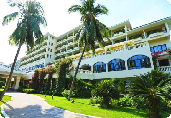 Palm Beach Resort & Spa Hotel