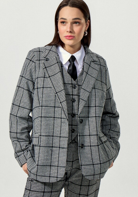Пиджак с принтом клетка