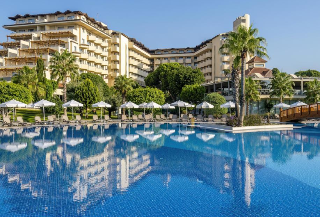 Bellis Deluxe Hotel