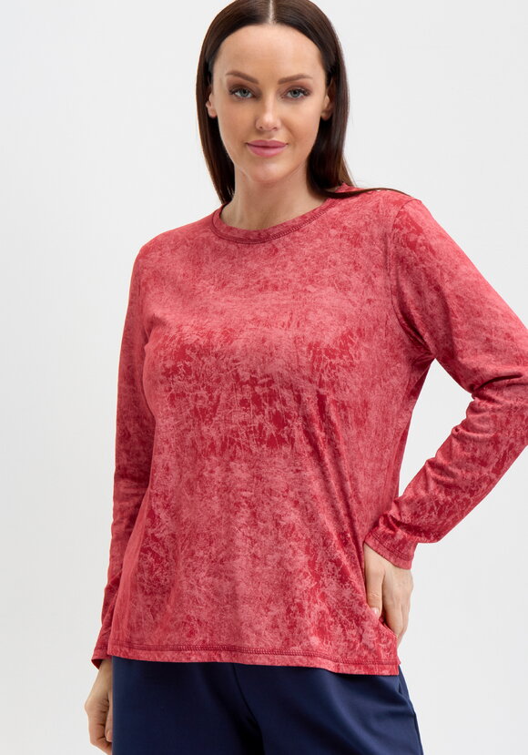 Лонгслив с принтом на горловине спинки