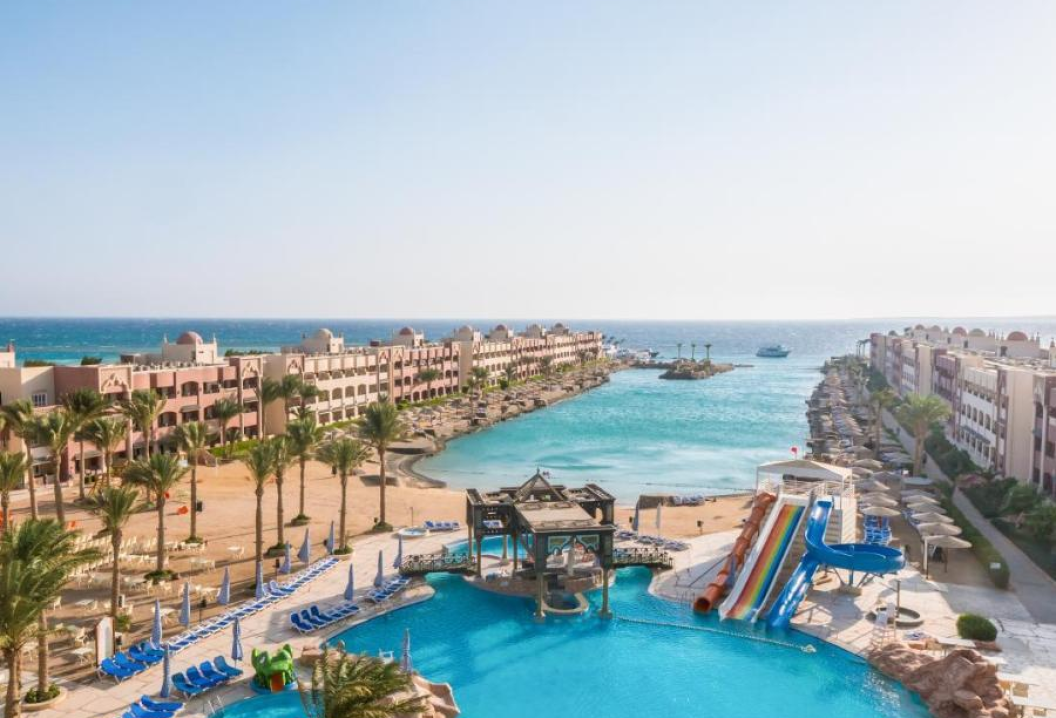 Sunny Days El Palacio Resort & Spa