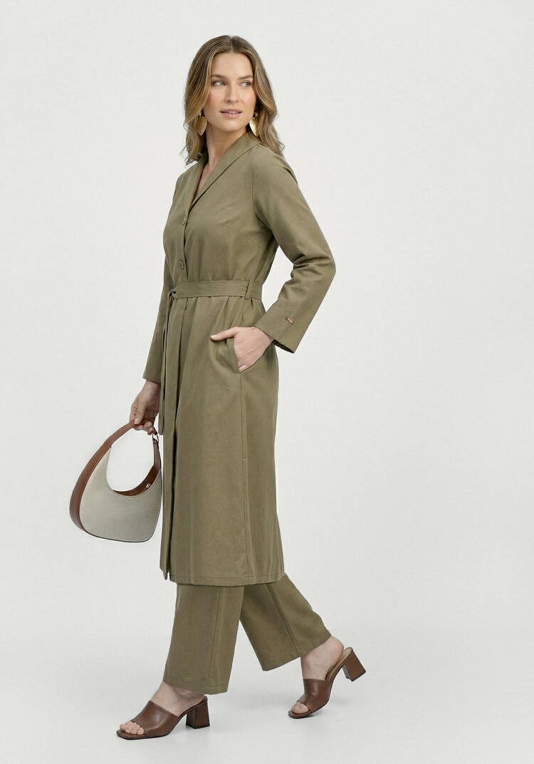 Тренч с цельнокройным воротником на пуговицах